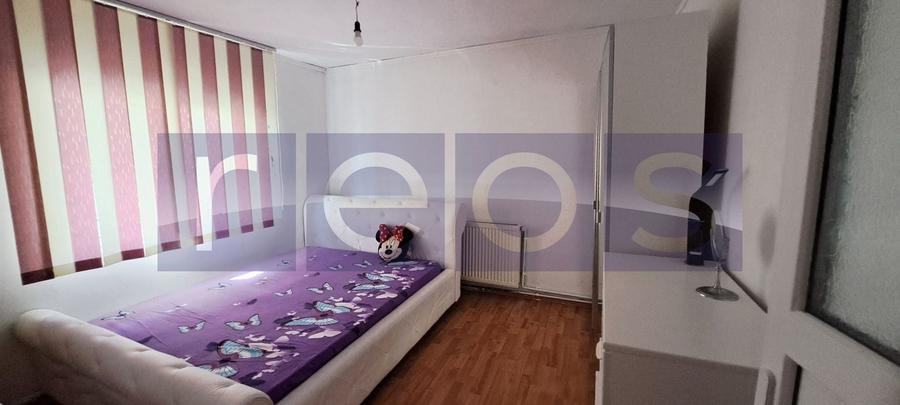 Apartament cu 4 camere decomandat, mobilat în Central