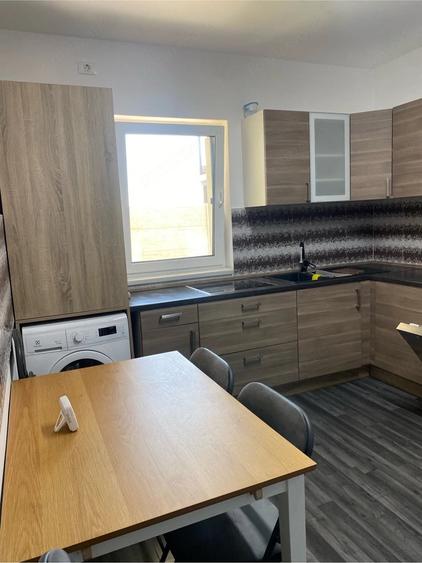 Apartament cu 2 camere decomandat în Giarmata