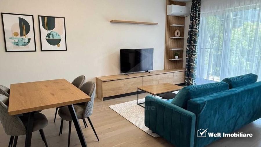 Apartament cu 2 camere semidecomandat, mobilat în Mărăști