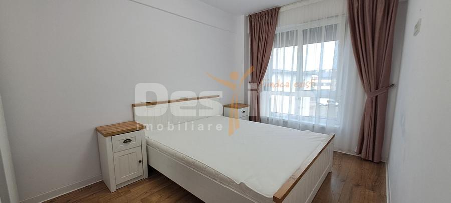 Apartament cu 2 camere semidecomandat, mobilat în Valea Adâncă