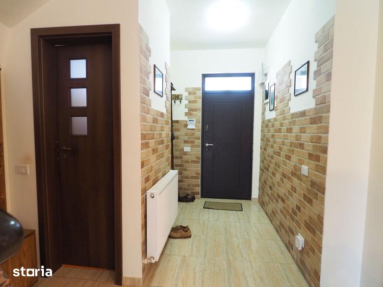 Casă cu 4 camere cu Teren 248 Mp în Mogoșoaia
