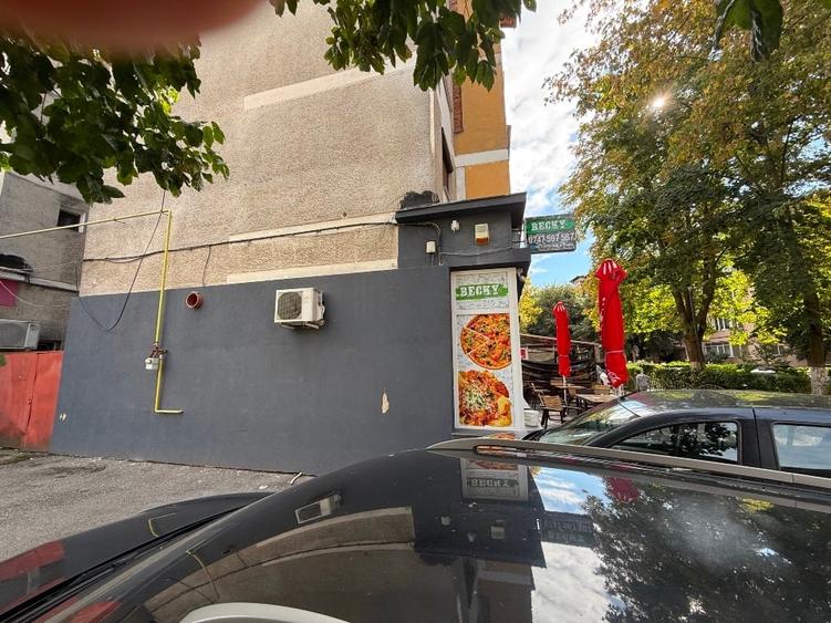 Spațiu comercial, de 60 mp, în Nord