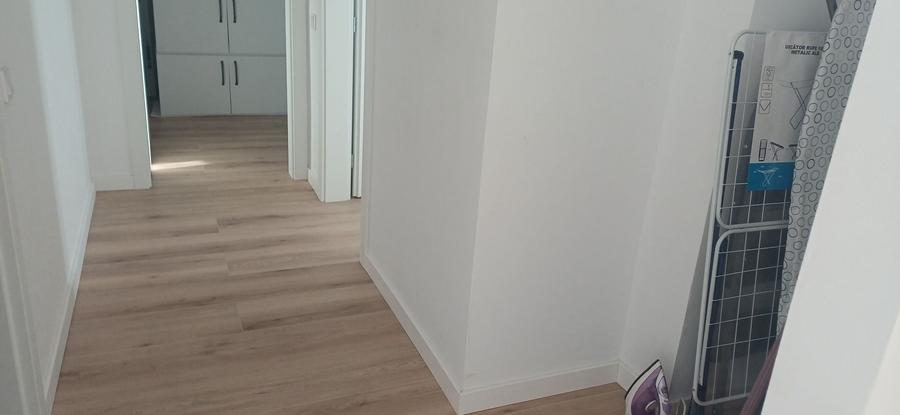 Apartament cu 2 camere decomandat în Budești