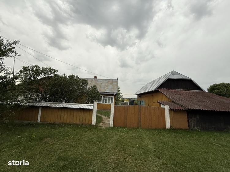 Casă cu 3 camere în Putna
