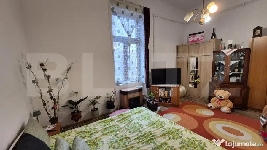Apartament cu 2 camere semidecomandat în Ultracentral