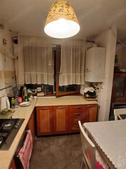 Apartament cu 4 camere decomandat în Mazepa 1