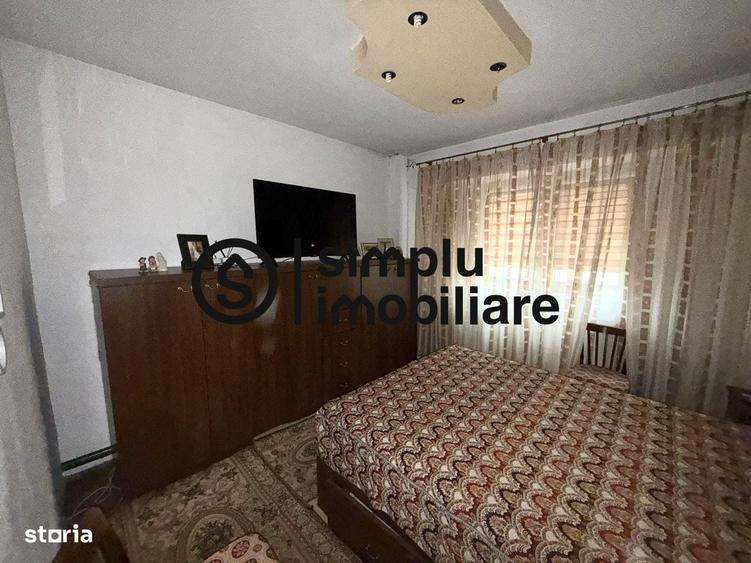 Apartament cu 3 camere decomandat în Robănești