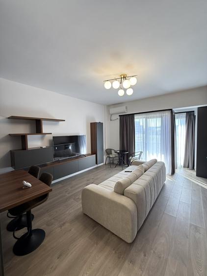 Vanzare apartament | 2 camere| Aviatiei| Vedere libera - 1
