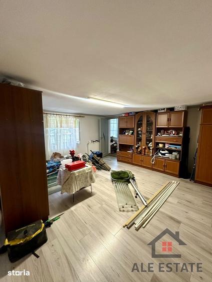 Casă cu 4 camere cu Teren 166 Mp în Central