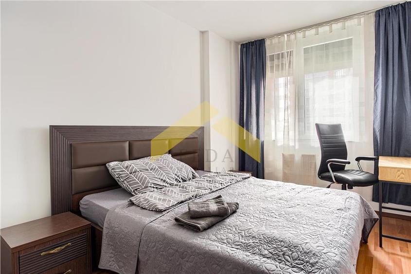 Apartament cu 3 camere decomandat în Banu Mărăcine