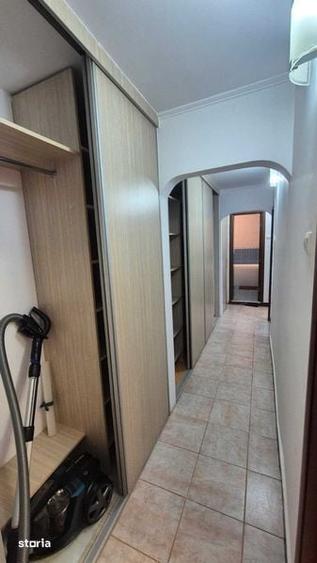 Apartament cu 3 camere decomandat în Militari