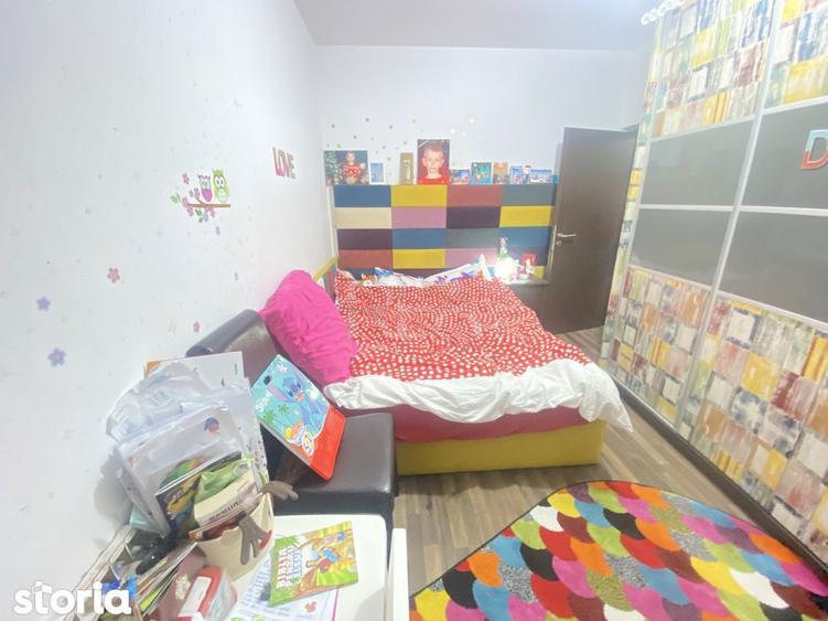 Apartament cu 3 camere decomandat, mobilat în Rahova