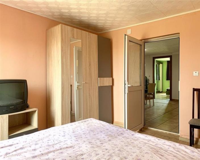 Casă individuală cu 3 camere cu Teren 1100 Mp în Brusturi