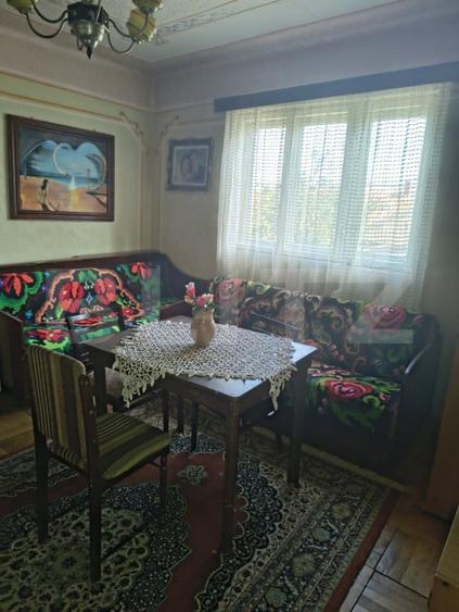 Casă cu 4 camere cu Teren 424 Mp în Central