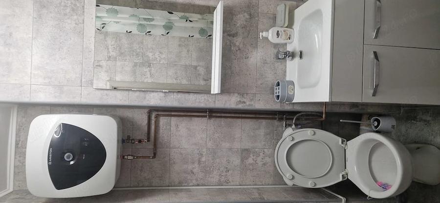 Apartament cu 2 camere decomandat în Colentina