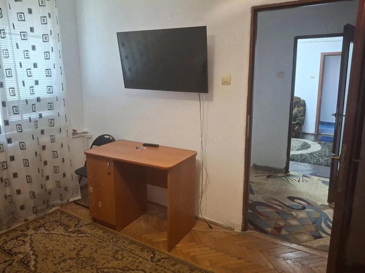 Apartament cu 2 camere nedecomandat în Crihala
