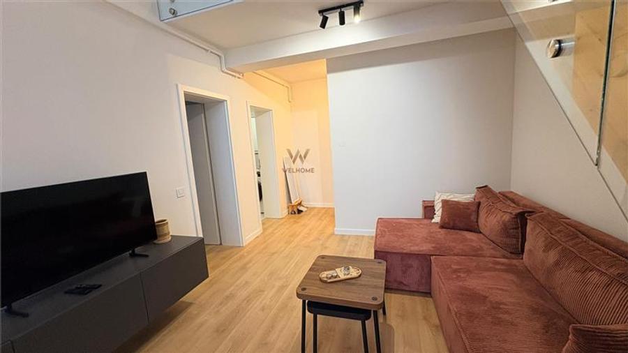 Apartament cu 3 camere decomandat în Exterior Vest