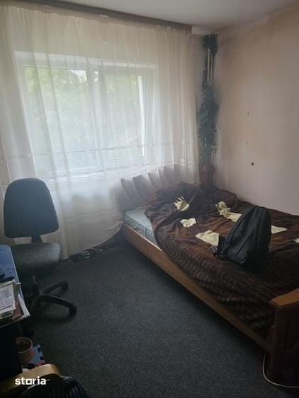 Apartament cu 4 camere în Central