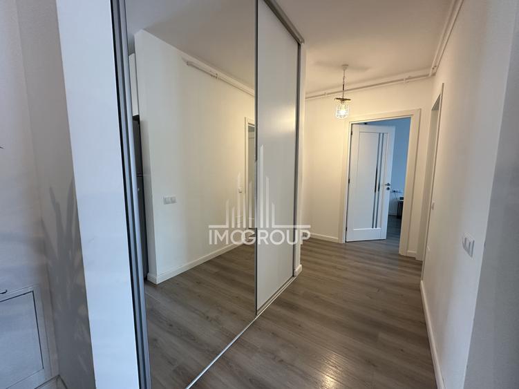 Apartament cu 2 camere semidecomandat în Florești