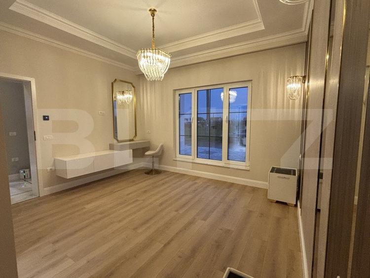 Duplex cu 4 camere cu Canalizare în Dumbrăvița