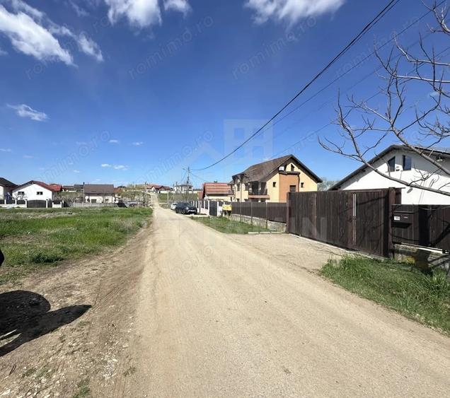 Teren de 350 mp, în Ghercești