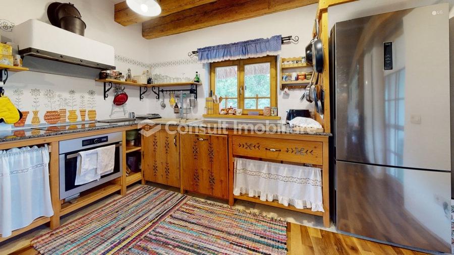 Casă individuală cu 4 camere cu Teren 550 Mp în Sălicea