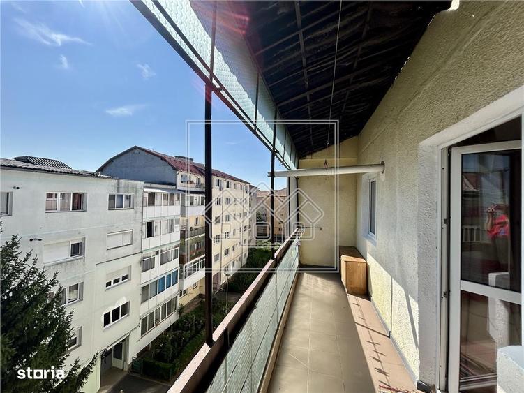 Apartament 2 camere, decomandat, la cheie, zona buna - 17