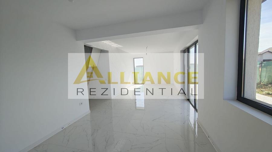 Casă individuală cu 4 camere cu Teren 315 Mp în Berceni