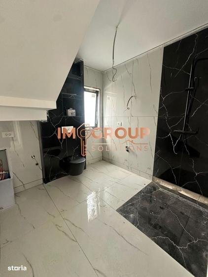 Casă cu 4 camere în Păcurari