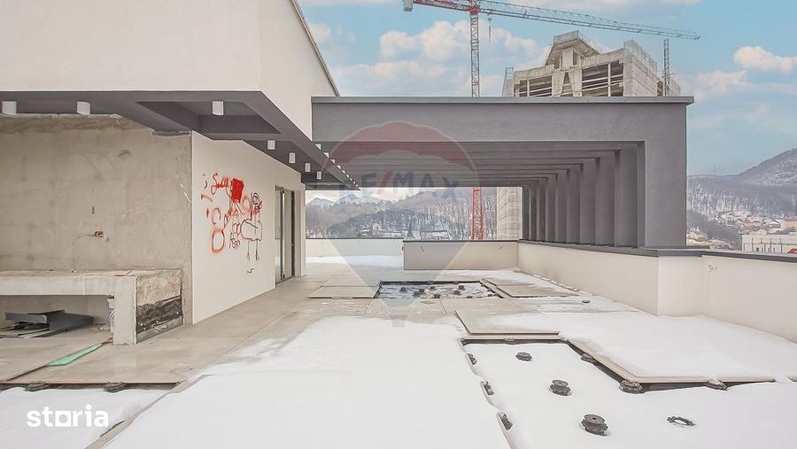 Apartament cu 3 camere în 15 Noiembrie