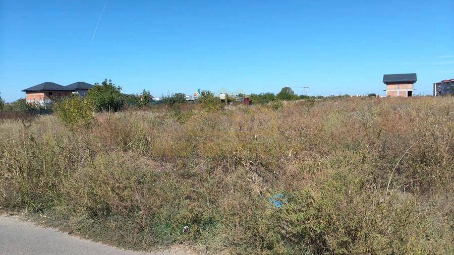 Teren Construcții intravilan de 1495 mp, în Central