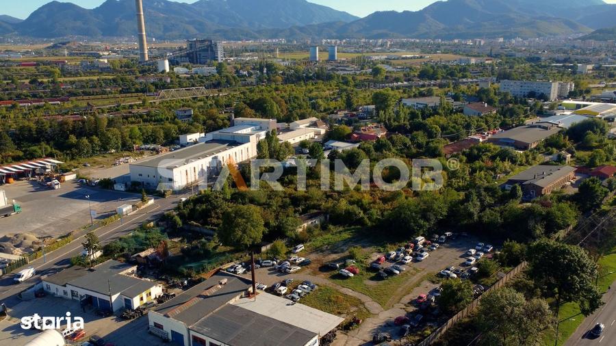 Teren de 5592 mp, în Triaj