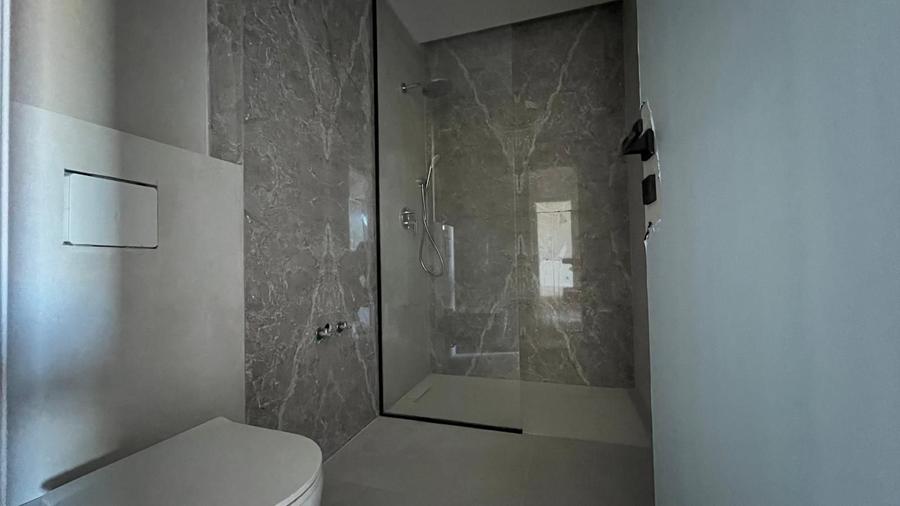 Apartament luminos cu terasă proprie - 12