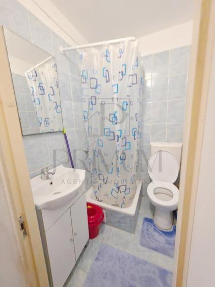 Garsonieră semidecomandată, mobilată în Telegrafului