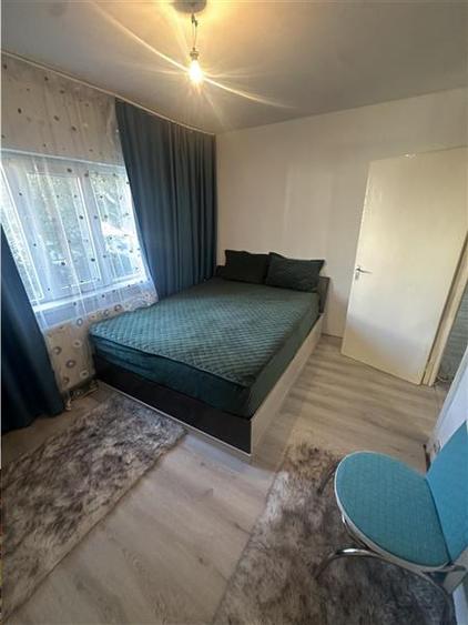 Apartament cu 2 camere semidecomandat, mobilat în Aradului