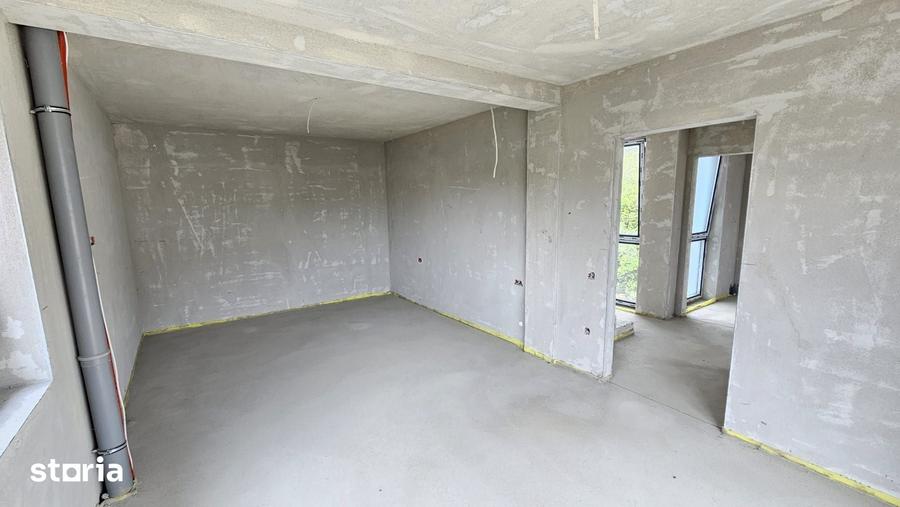 Casă cu 4 camere cu Teren 260 Mp în Gruia