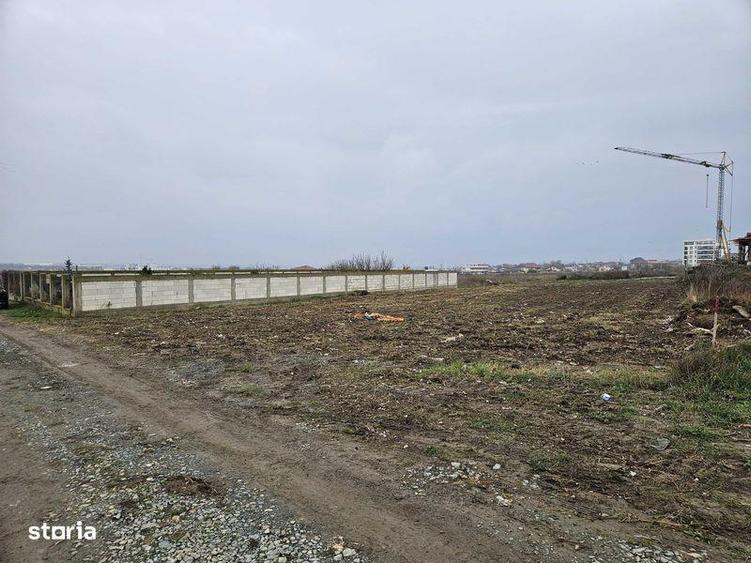 Teren de 2500 mp, în Tomis Plus
