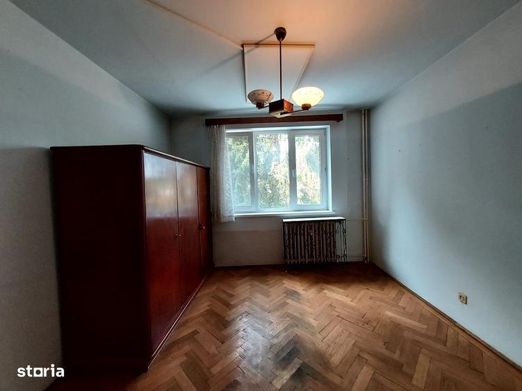 Apartament cu 3 camere decomandat, mobilat în Titu Maiorescu