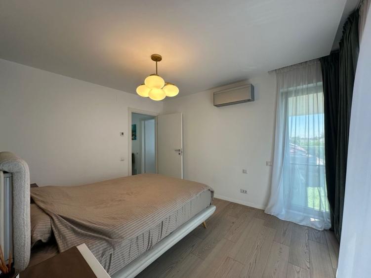 Apartament cu 3 camere decomandat, mobilat în Sisești