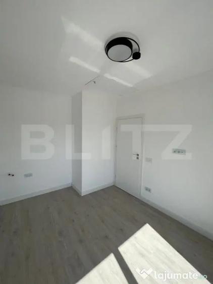 Casă cu 4 camere cu Teren 300 Mp în Central
