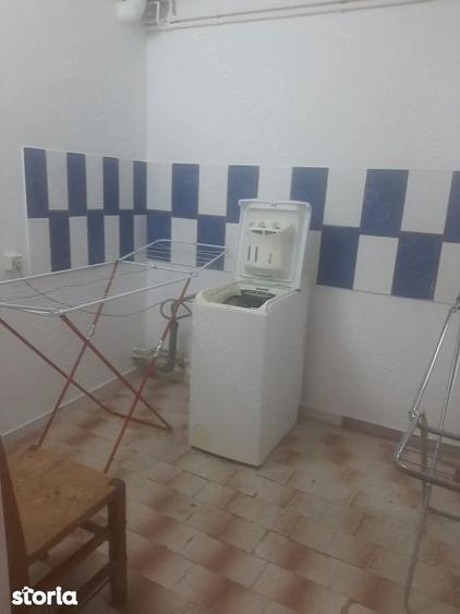 Garsonieră decomandată în Andronache