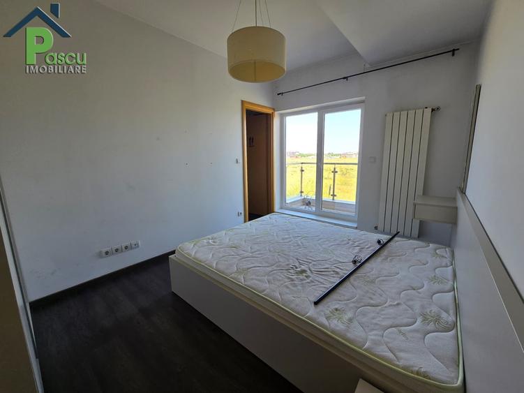 Apartament cu 3 camere decomandat în Theodor Pallady