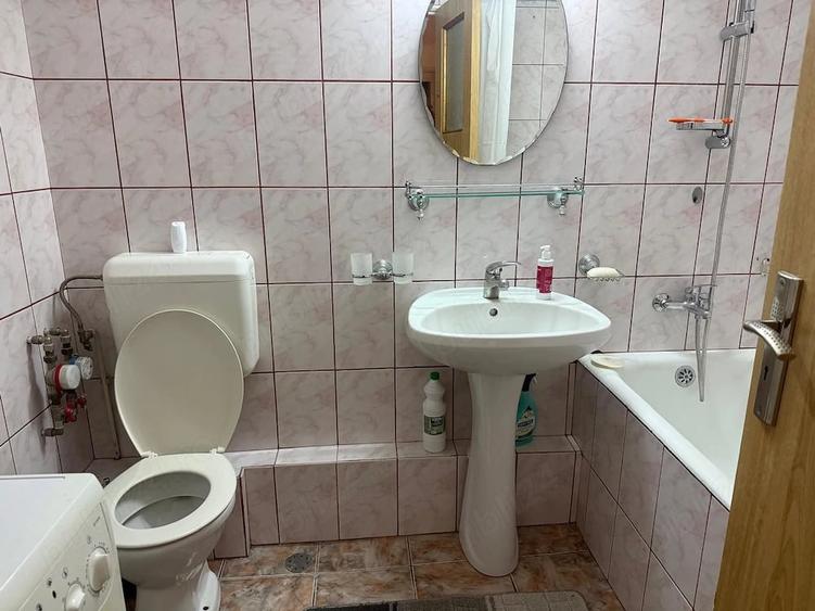 Apartament cu 2 camere decomandat în Tineretului