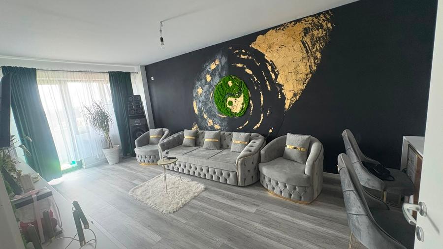 Apartament cu 3 camere decomandat în Mihai Bravu