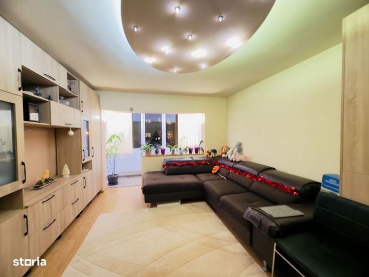 Apartament cu 4 camere decomandat, mobilat în Steaua