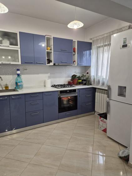 Casă individuală cu 5 camere cu Canalizare în Bragadiru
