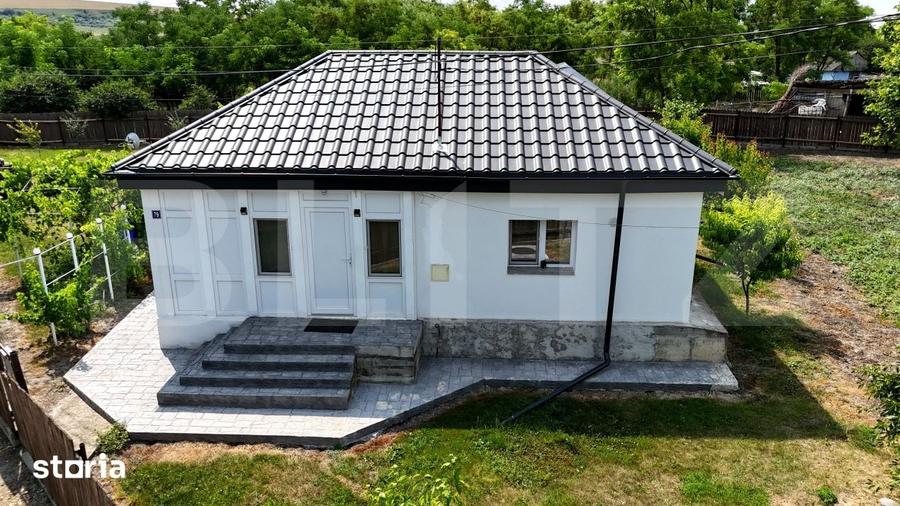 Casă cu 3 camere cu Teren 828 Mp în Erbiceni