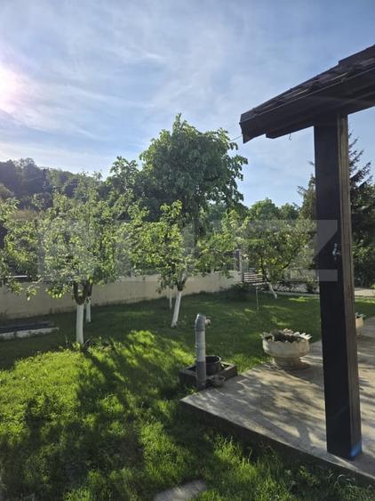 Casă individuală cu 3 camere cu Teren 600 Mp în Moreni