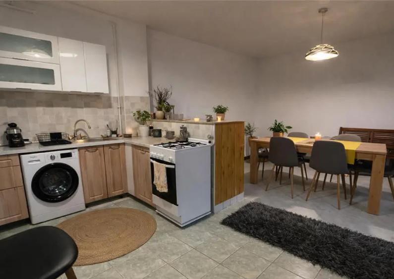 Casă cu 3 camere cu Teren 324 Mp în Central