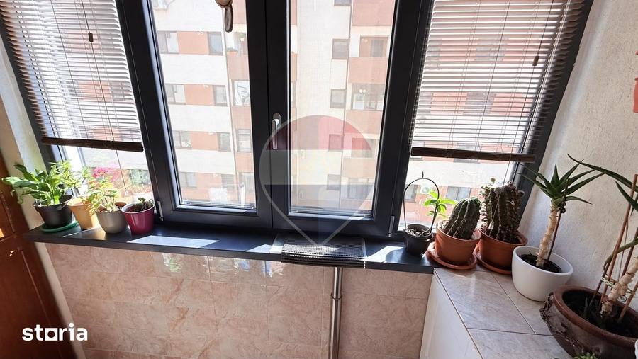 Apartament cu 3 camere decomandat în Chiajna